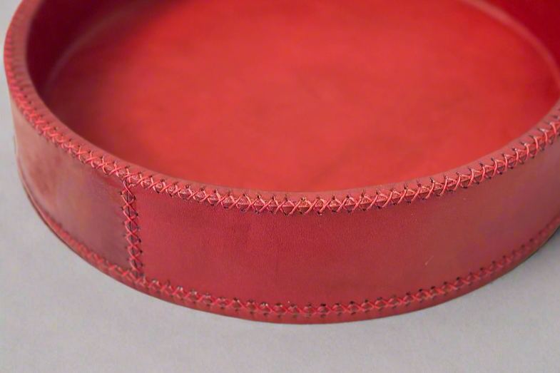 Piki | 8.5" Cedar Wood + Leather Round Tray