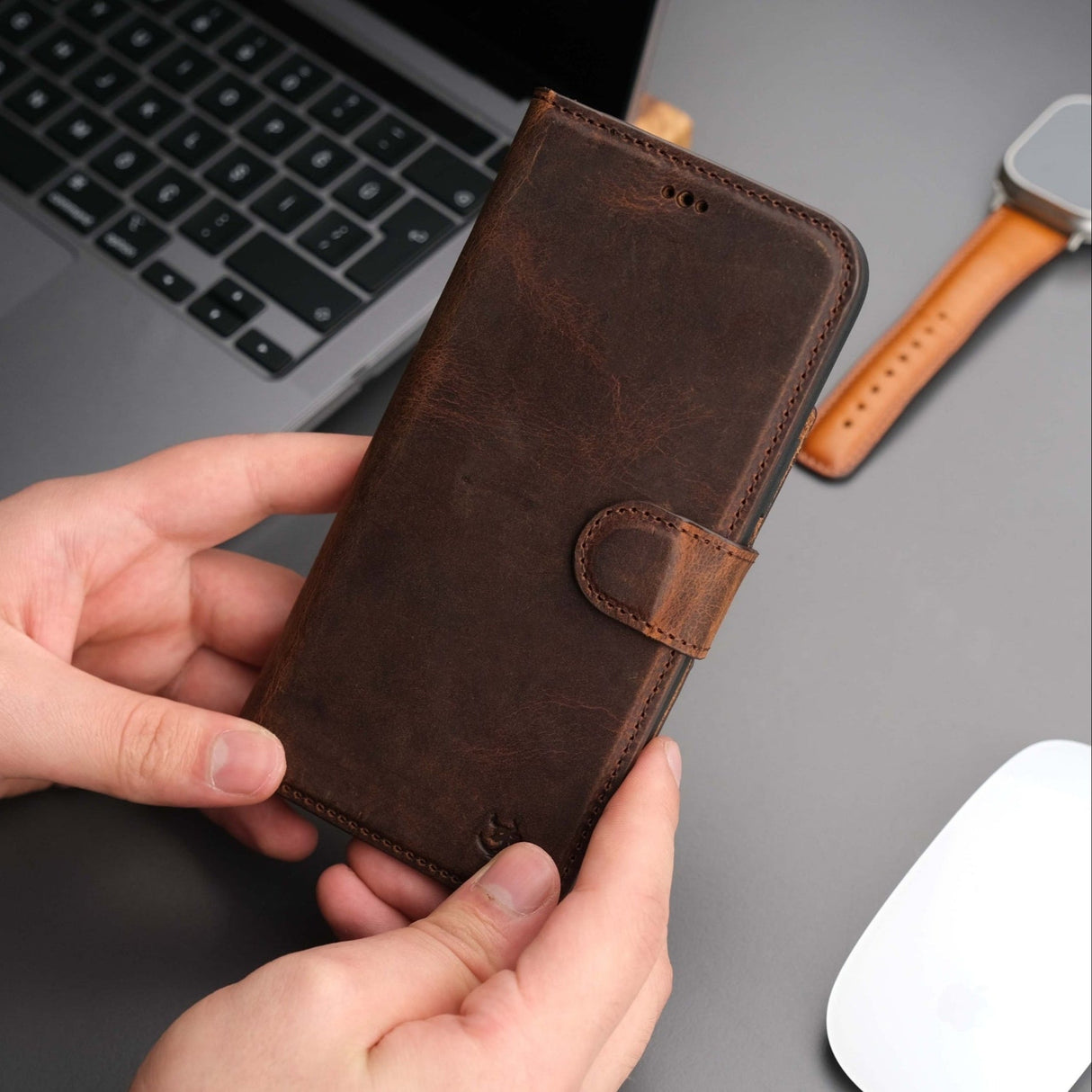 Casper iPhone 16 Plus Wallet Case Leather MagSafe