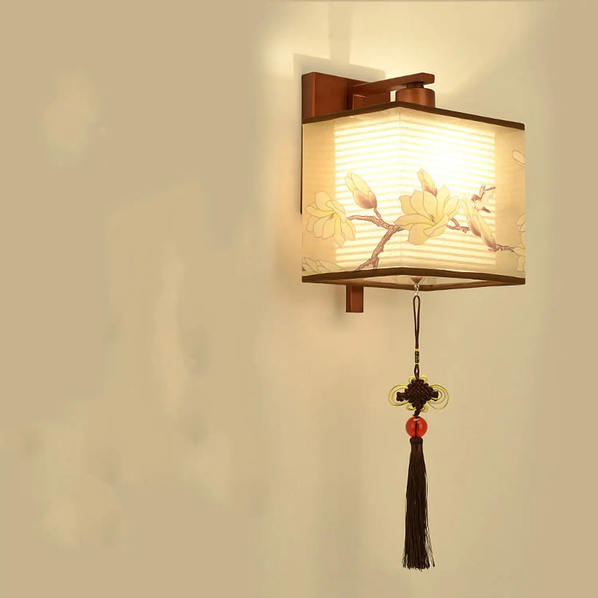 Outdoor Wall Light Mount with Retro Style for Garden and Balcony