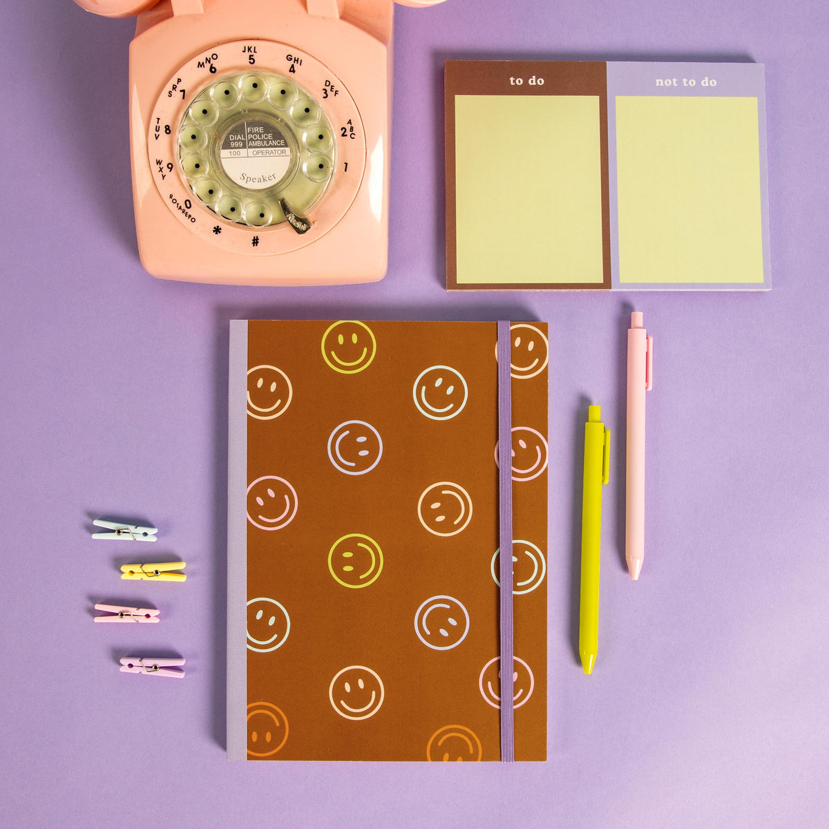 Smiley Notebook – Moogdesk
